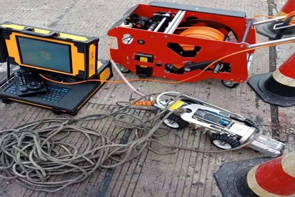 长阳CCTV管道检测机器人