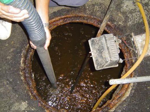长阳隔油池清理