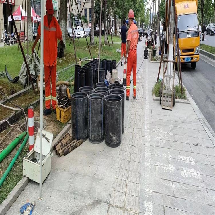 长阳管道短管置换修复